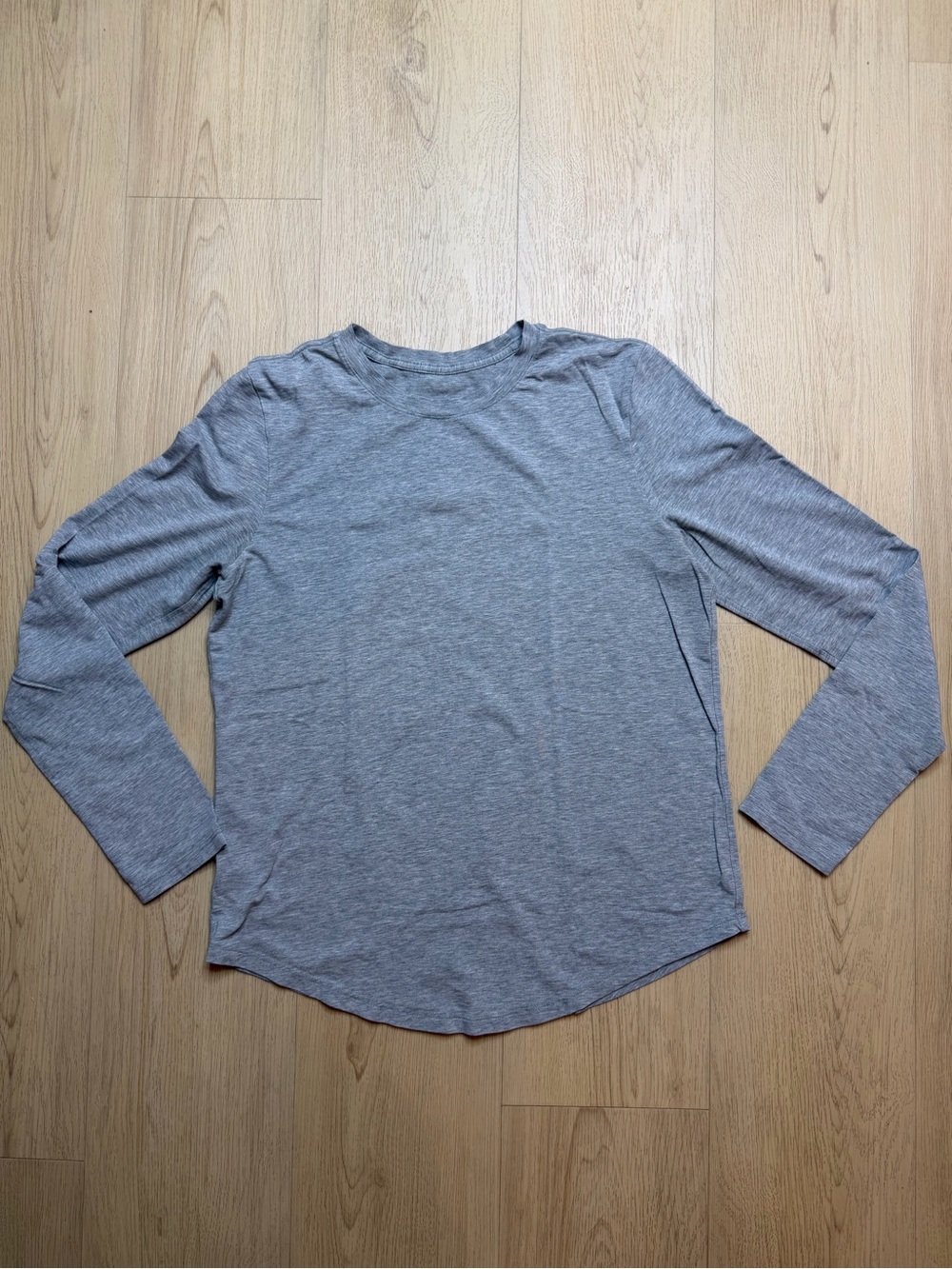 Lululemon Gray Longsleeves Top
